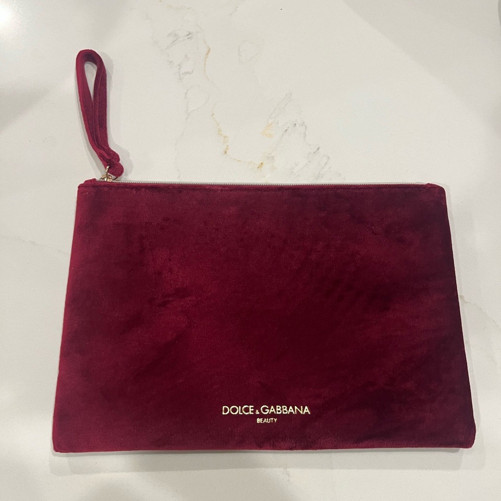 NWOT Dolce & Gabbana Beauty Velvet Wristlet